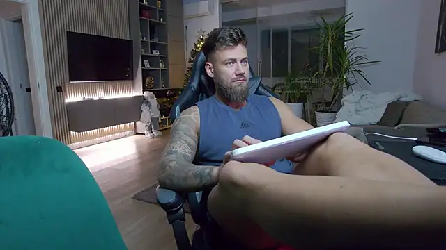 UbbeViking online show from December 2024 10:52:02 PM