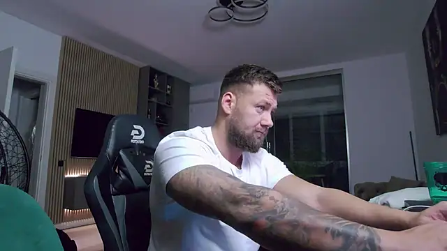 UbbeViking online show from February 2026 08:02:02 PM