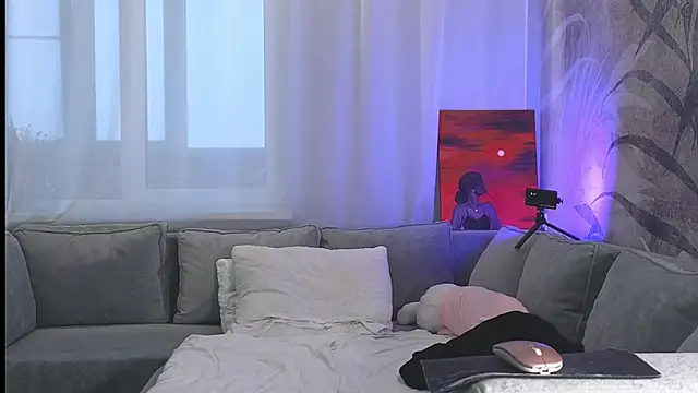 lily  foster online show from February 2025 02:23:01 PM