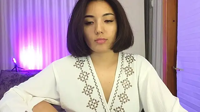 lily  foster online show from October 2025 12:36:02 PM