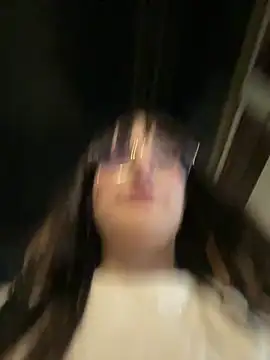 Megan lu2 online show from February 2025 11:57:02 PM