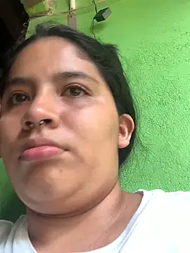 Snapshot of moncerrat_luna chatting on December 2024 08:23:01 PM moncerrat luna online show from December 2024 08:23:01 PM