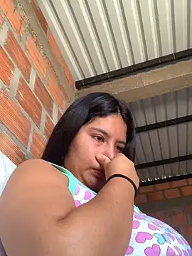 Snapshot of moncerrat_luna chatting on January 2025 04:13:02 PM moncerrat luna online show from January 2025 04:13:02 PM