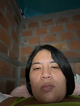 Snapshot of moncerrat_luna chatting on January 2025 02:28:02 PM moncerrat luna online show from January 2025 02:28:02 PM