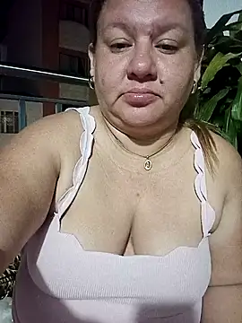 Snapshot of HORNY_MATURE25 chatting on January 2025 12:28:01 AM HORNY MATURE25 online show from January 2025 12:28:01 AM