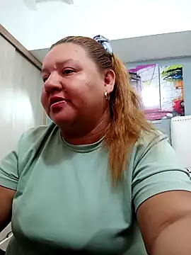 Snapshot of HORNY_MATURE25 chatting on January 2025 05:23:02 PM HORNY MATURE25 online show from January 2025 05:23:02 PM