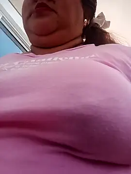 Snapshot of HORNY_MATURE25 chatting on February 2025 06:23:02 PM HORNY MATURE25 online show from February 2025 06:23:02 PM