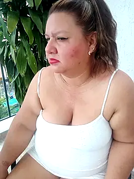 Snapshot of HORNY_MATURE25 chatting on September 2025 04:50:02 PM HORNY MATURE25 online show from September 2025 04:50:02 PM