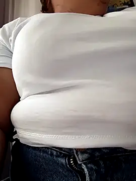 Snapshot of HORNY_MATURE25 chatting on February 2026 02:06:01 PM HORNY MATURE25 online show from February 2026 02:06:01 PM