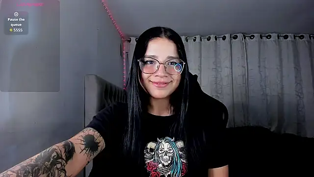 aliice walker  online show from January 2026 10:56:02 PM