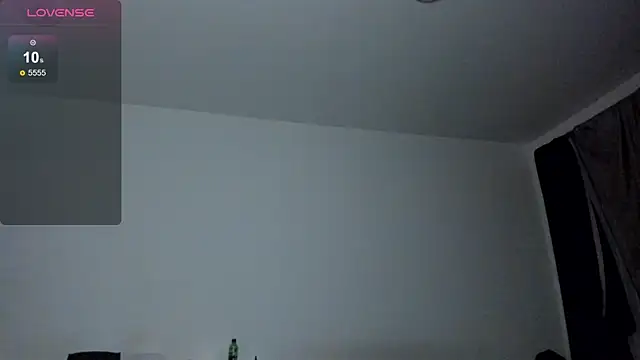 KitsuneRem online show from October 2025 07:42:02 PM