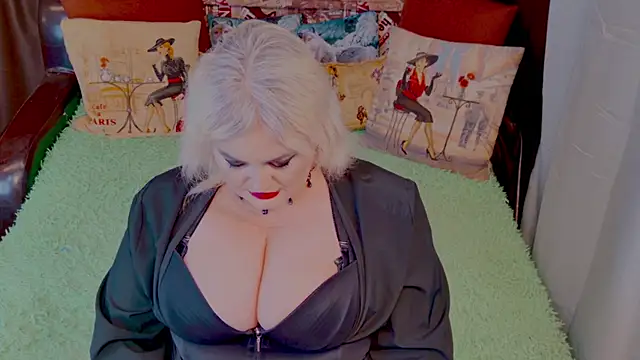 stiphlermom online show from December 2025 03:51:02 PM