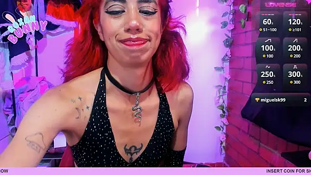 Roxanbunny1 online show from December 2024 07:57:02 PM