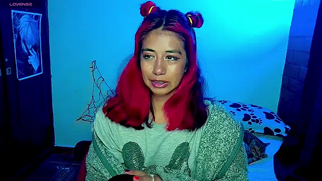 Roxanbunny1 online show from October 2025 02:45:01 AM