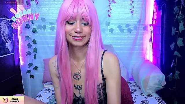 Roxanbunny1 online show from April 2026 03:57:01 AM