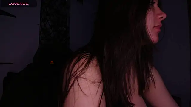 Snapshot of kisstarxxx chatting on July 2026 03:00:02 AM kisstarxxx online show from July 2026 03:00:02 AM