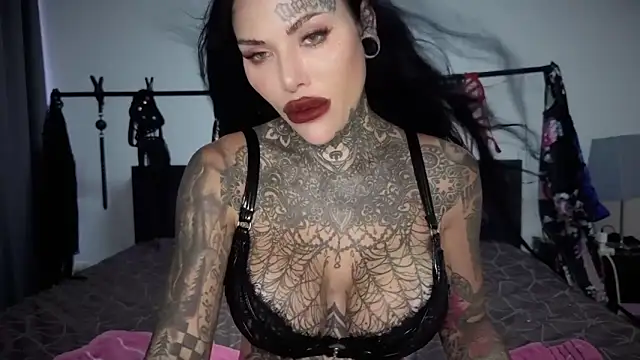 claudiacvc95 online show from March 2026 05:36:01 AM