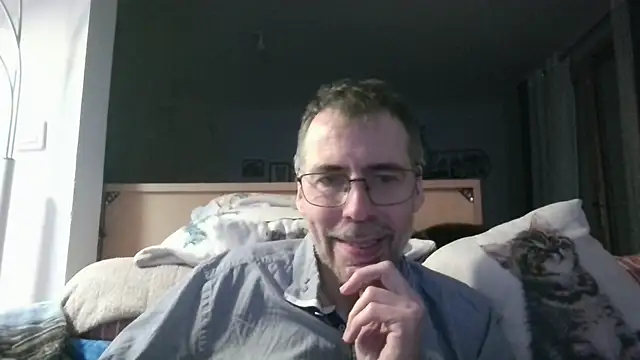 ptitcanard60600 online show from April 2026 09:37:01 PM