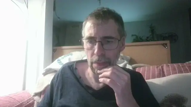 ptitcanard60600 online show from April 2026 09:45:02 PM