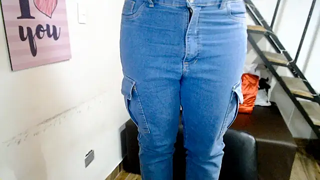 samantha baby  online show from January 2025 12:06:02 AM