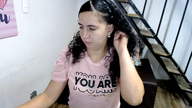 samantha baby  online show from February 2025 09:15:01 PM