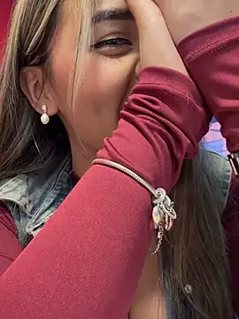 Snapshot of Tiana_saenz chatting on September 2025 10:31:01 PM Tiana saenz online show from September 2025 10:31:01 PM