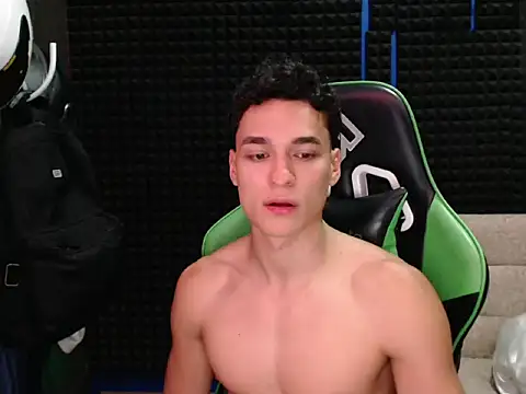 Curly Angel24 online show from October 2025 01:26:01 AM