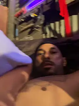 JaxonWill1 online show from June 2026 05:14:01 AM