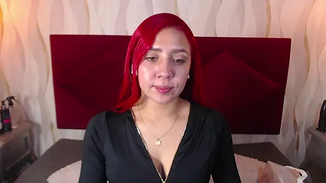 IsabelaLatina online show from April 2026 01:55:02 PM