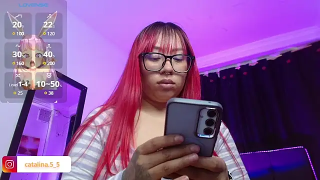 Snapshot of Kata_Bigboobs chatting on January 2025 08:58:01 PM Kata Bigboobs online show from January 2025 08:58:01 PM