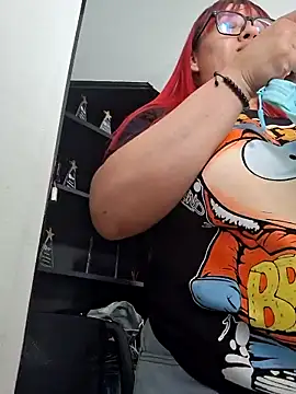 Snapshot of Kata_Bigboobs chatting on February 2025 06:09:01 PM Kata Bigboobs online show from February 2025 06:09:01 PM