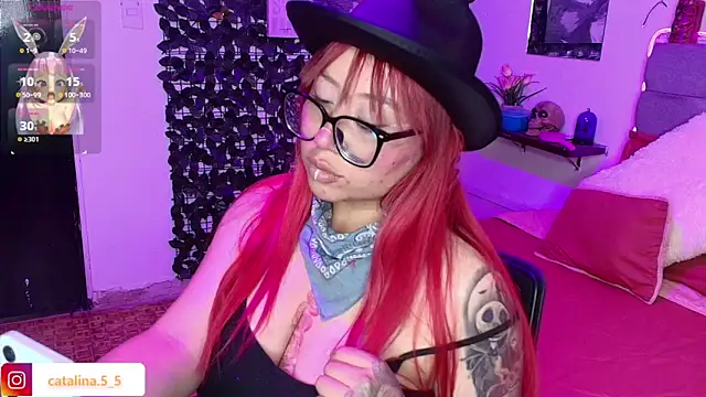 Snapshot of Kata_Bigboobs chatting on October 2025 04:53:02 PM Kata Bigboobs online show from October 2025 04:53:02 PM