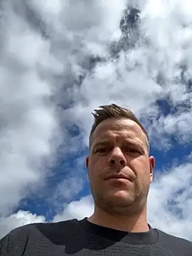 Danii0790 online show from September 2025 12:37:02 PM