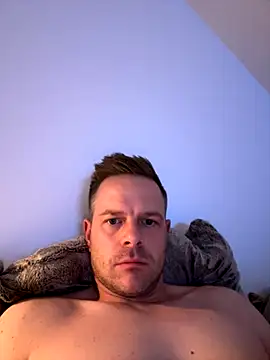 Danii0790 online show from October 2025 06:40:01 PM