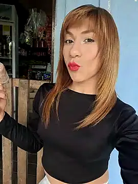 Evehampy online show from December 2024 06:16:02 PM