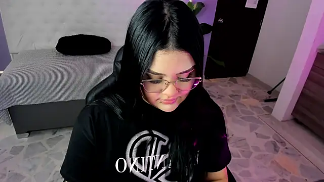 martinasaez online show from January 2026 08:34:01 PM