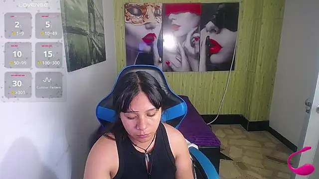 Charis 21 online show from October 2025 02:08:02 AM