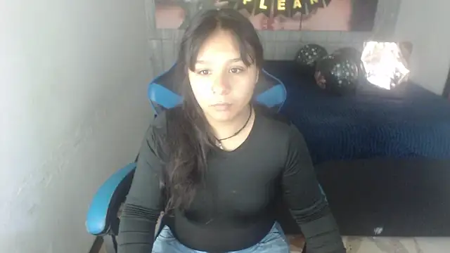 Charis 21 online show from October 2025 01:36:02 AM