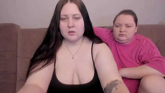 ihaveasecret  online show from February 2026 07:10:02 PM