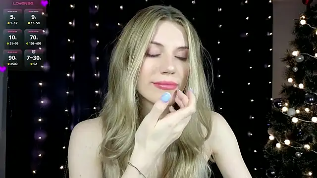 Lilianna Just online show from December 2024 05:33:02 PM