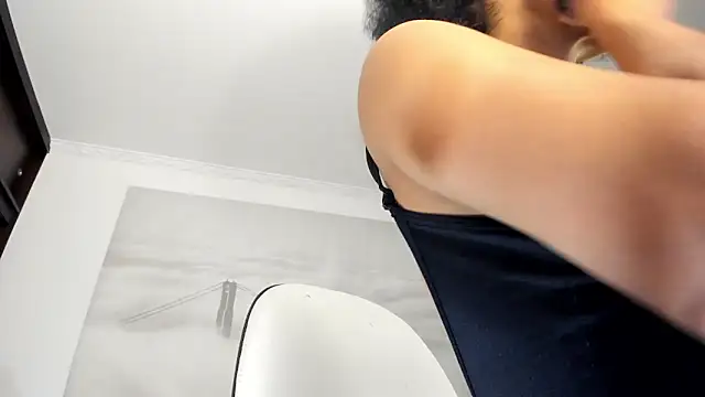 Apotheosis01 online show from December 2024 06:24:02 AM