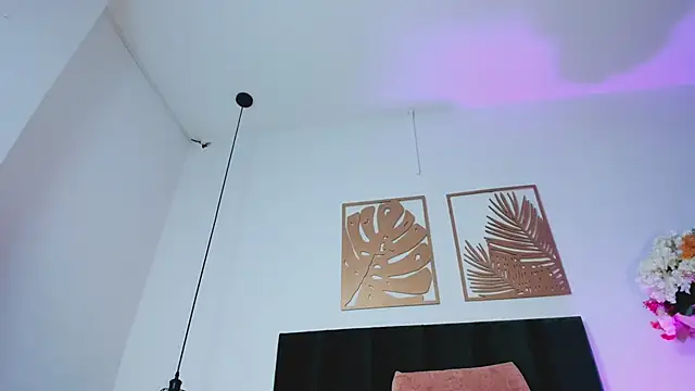 NoraDasilva online show from February 2025 06:25:02 AM