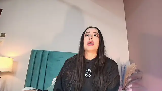 NoraDasilva online show from October 2025 12:51:02 AM