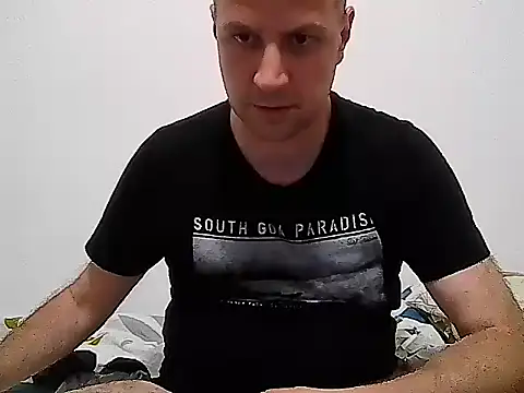 Snapshot of popperspair chatting on May 2026 12:43:01 PM popperspair online show from May 2026 12:43:01 PM