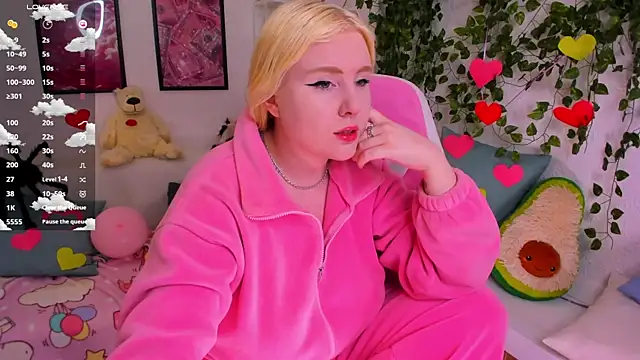 art lovee online show from February 2026 01:03:02 AM