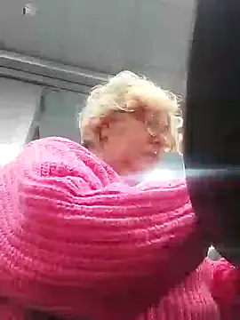 Merilulla online show from January 2025 08:24:01 PM