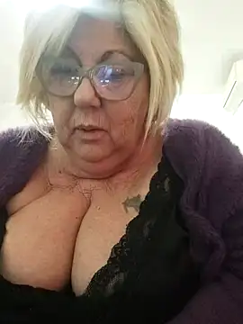 Merilulla online show from February 2025 04:38:02 AM