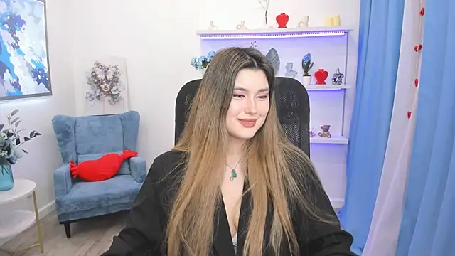 AnneTLi online show from February 2026 04:02:01 AM