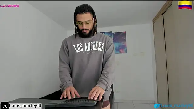 Louis marley   online show from October 2025 03:55:02 PM