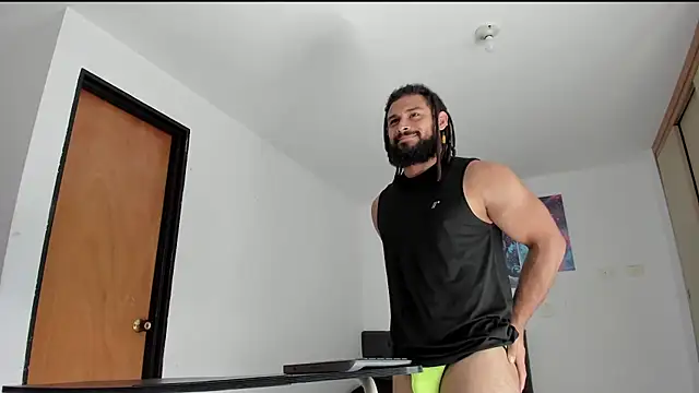 Louis marley   online show from November 2025 02:45:02 PM